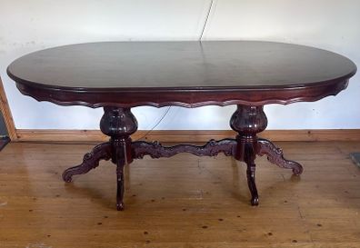 Free vintage kitchen table