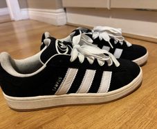 Adidas Campus - Size 9