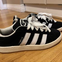 Adidas Campus - Size 9