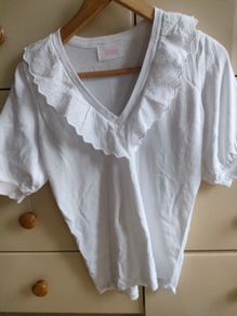 Women's t shirt