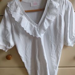 Women's t shirt