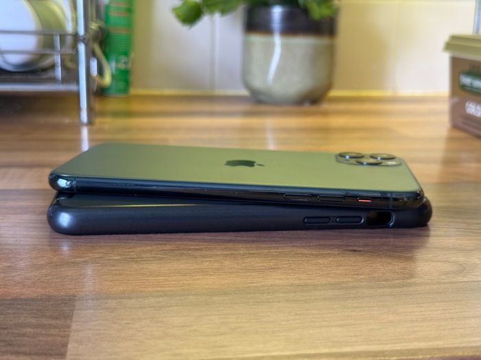 iPhone 11 Pro Max 64GB Unlocked