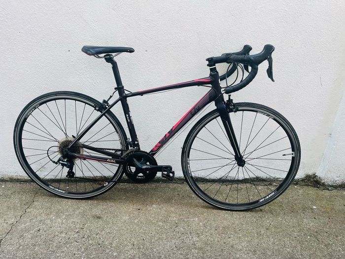 Giant Liv avail 1 road bike
