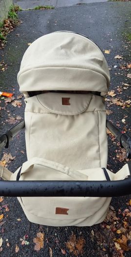 Buggy. ,Baby Pram + Car Seat & Base