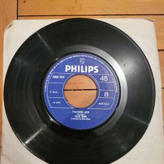 Blue Mink Our World 7 inch single