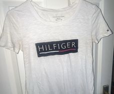 White Preppy Tommy Hilfiger T-Shirt in XXS