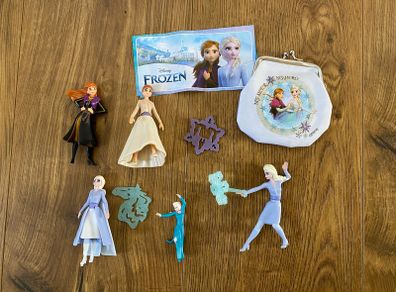 Rare Disney Frozen Maxi Figurines Elsa & Anna