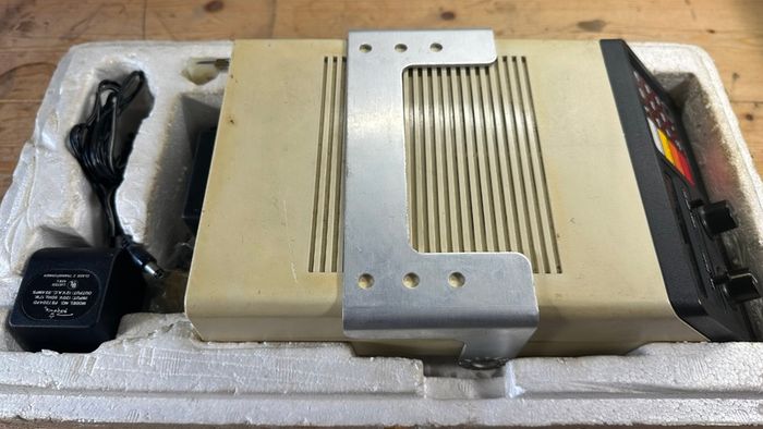 Regency Touch M100 Radio Scanner