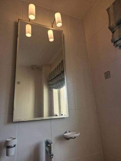 bathroom sink unit, accessories, mirror with lights