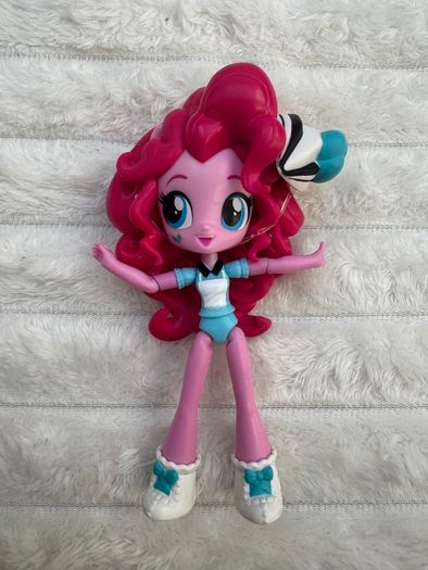 My Little Pony Pinkie Pie Equestria Girls Minis from Sweet Snacks Cafe approx. 13 cm. Used please see photos