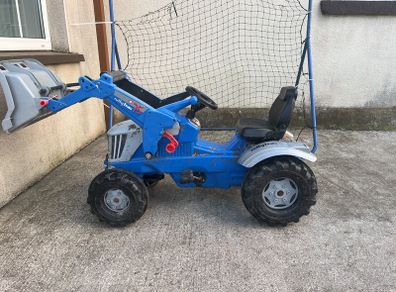 toy tractor