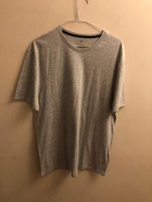 M&S soft grey T-shirt (medium)