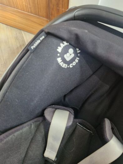 Maxi Cosi - Baby Car seat