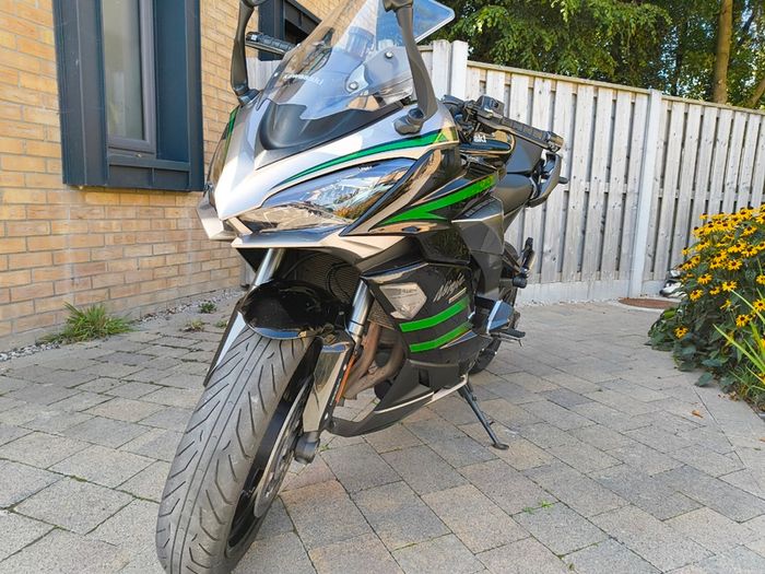 2020 Kawasaki Ninja 1000SX