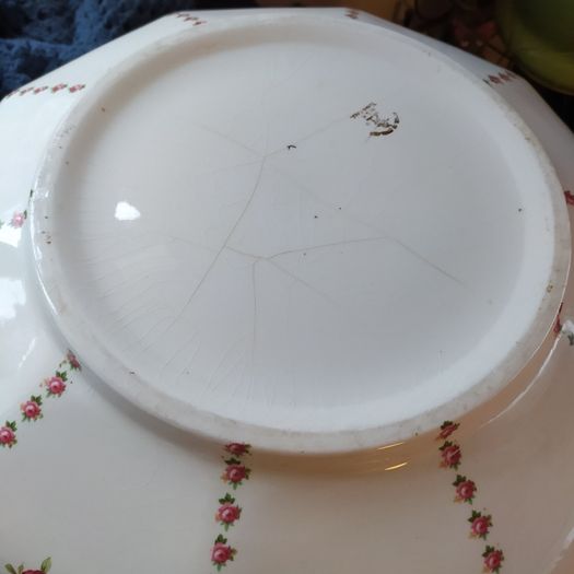 1900- 1924 Hollinhead & Kirkam very large EwerJug & Basin