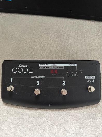 Marshall CODE 50 Guitar Amp + Official Marshall Footswitch