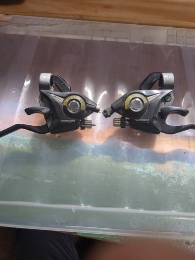 Shimano flat bar shifters