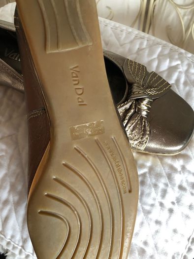 Van Dhal shoes