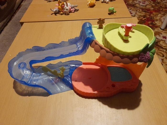 Littlest Pet Shop Slide