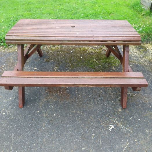 Garden Picnic Table