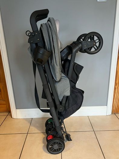 Uppababy G-Luxe umbrella Stroller