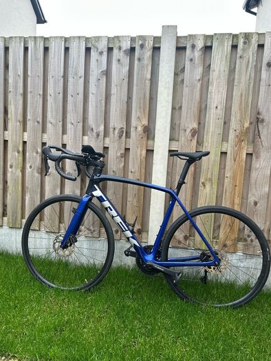 TREK Road Bike Emonda SL 5 Shimano 105 Disc Road Bike 2023, Size 56cm
