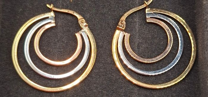 9ct three tones yellow, white,and rose gold triple hoop earrings