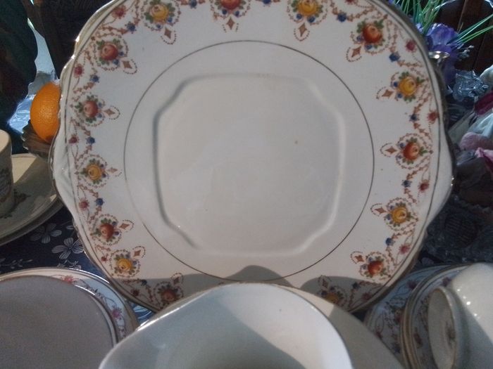 Rare Salisbury Bradley Teaset