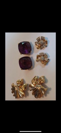 3 pairs of Nina Richi clip-on earrings in good condition