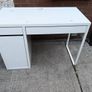 ikea desk Image 2