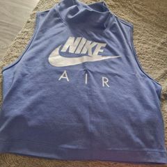 Top Nike
