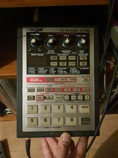 Boss Sp-303