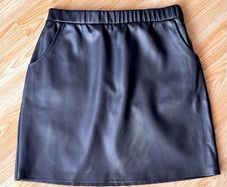 Black Faux Leather Mini Skirt - Dunnes Stores - Elastic Waist - Size S