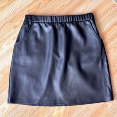 Black Faux Leather Mini Skirt - Dunnes Stores - Elastic Waist - Size S