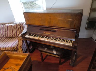 upright piano Russell and Russell
