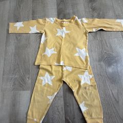 Boys pyjamas