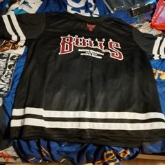 men's t-shirt