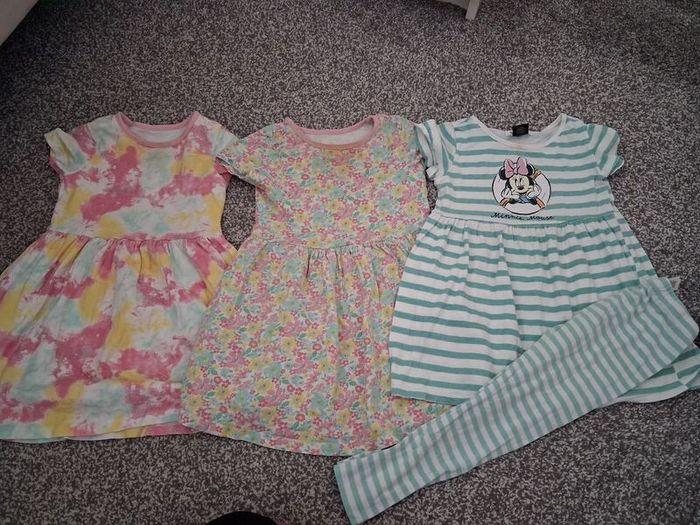 Girls clothes bundle
