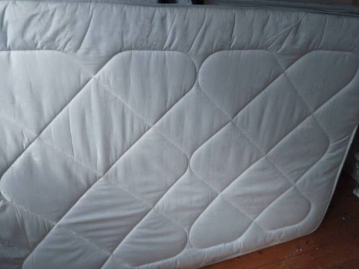 4ft 6 inch double mattress