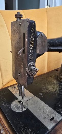 Singer antique sewing machine