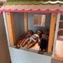 Lottie dolls tree house + 3 Lottie dolls Image 5