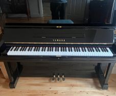 2025 Yamaha U3 piano
