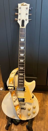 Les Paul Guitar