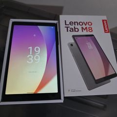 Lenovo Tab M8