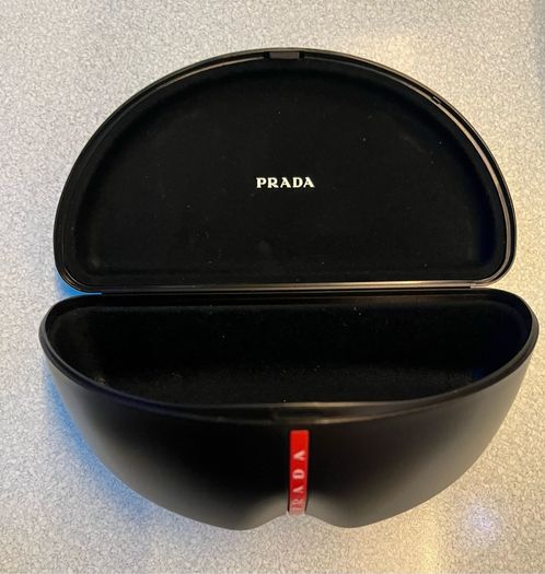 Prada Sunglasses Genuine Hard case