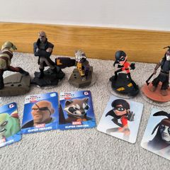 Infinity figures
