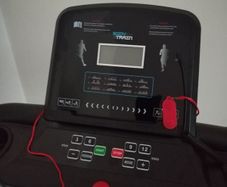 Body train motorised treadmill