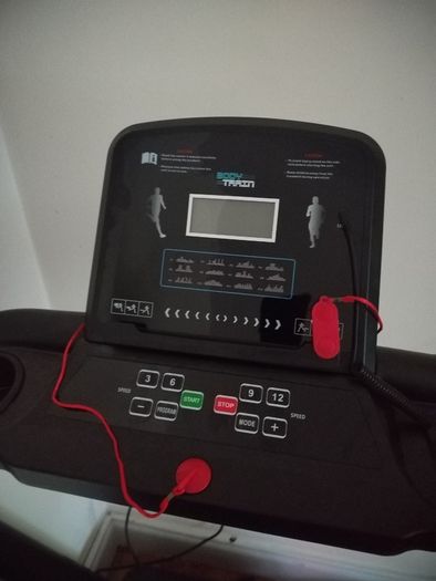 Body train motorised treadmill