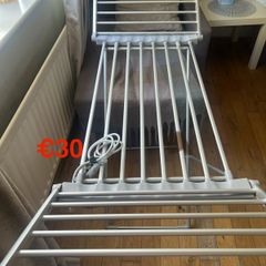 electric clothes dryer