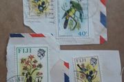 STAMPS  - Lot - Fiji - suit Crafting or Collecting